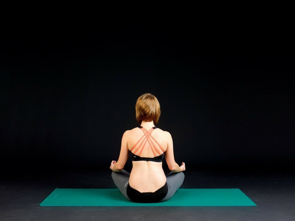 8 yoga asanas for back pain